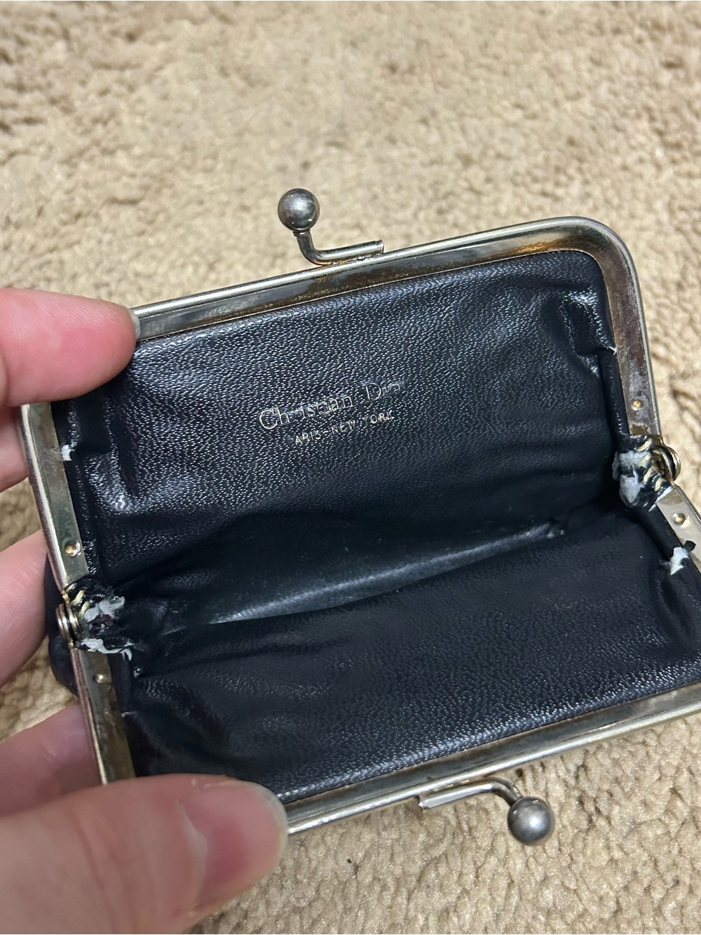 Vintage Christian Dior Trotter Navy and Beige Kiss-Lock Coin Purse - Picture 4 of 7